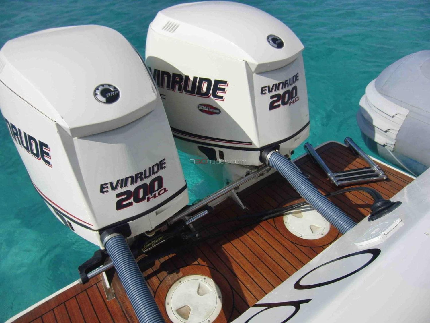 Moteurs Evinrude 200 hp
